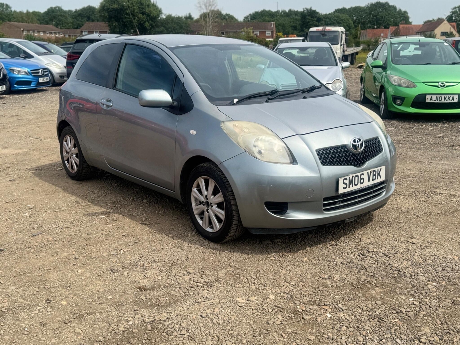 Toyota Yaris 2006 - Cars