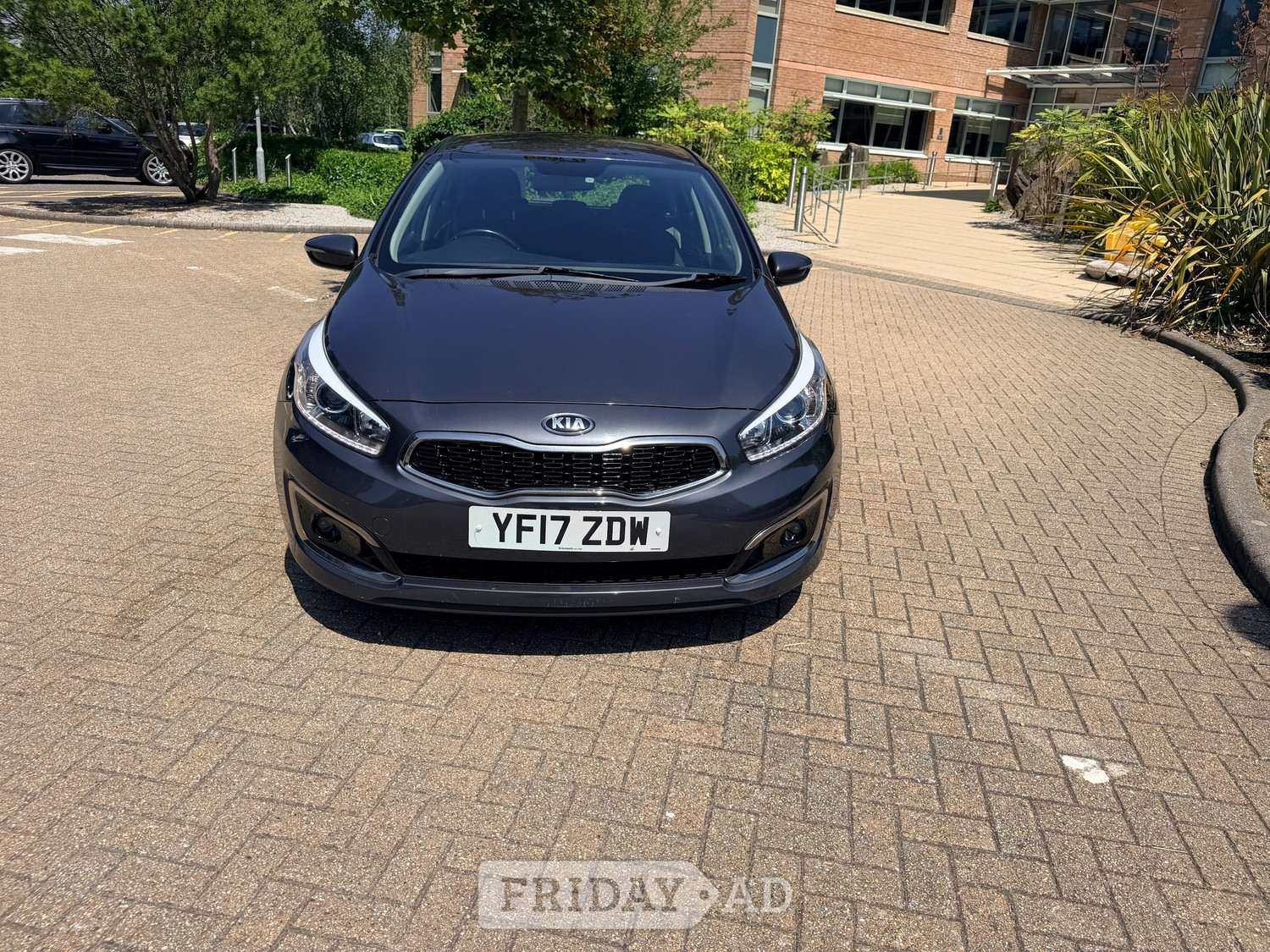 [ berth ]Kia Ceed