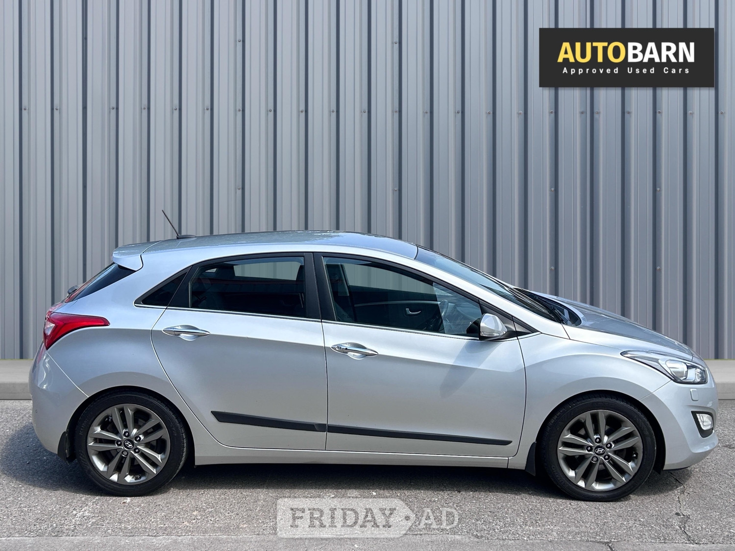 Hyundai i30 2015 - Cars in Hereford