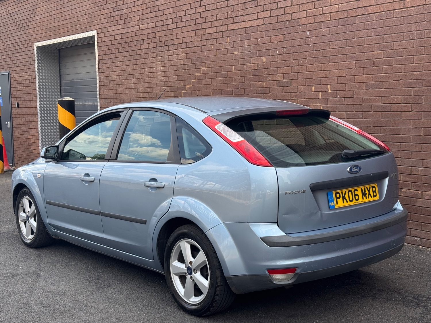 Ford Focus 2006 - Cars