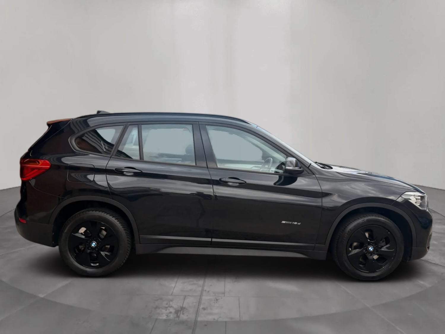[ berth ]BMW X1