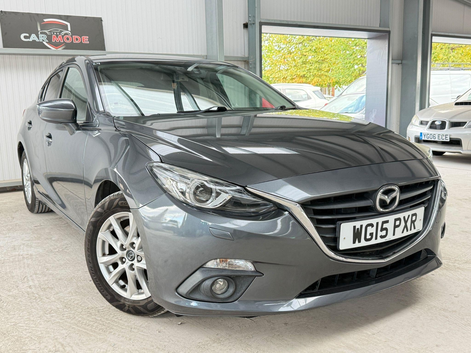 Mazda 3 2015 - Cars in Hillingdon