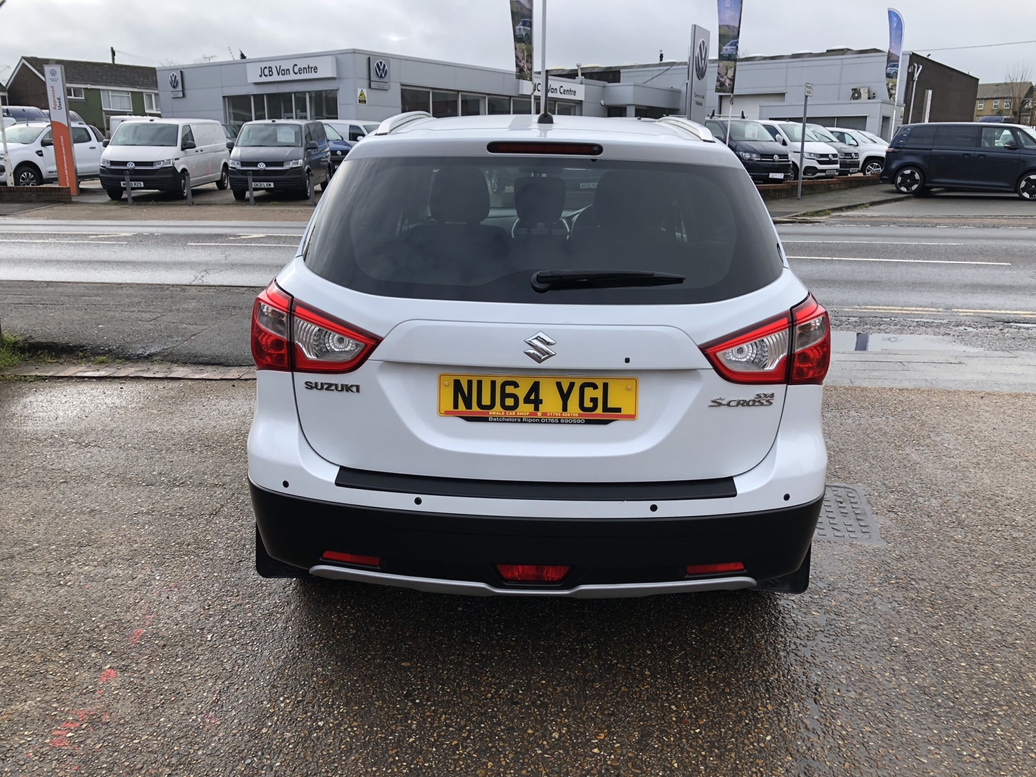 [ berth ]Suzuki SX4