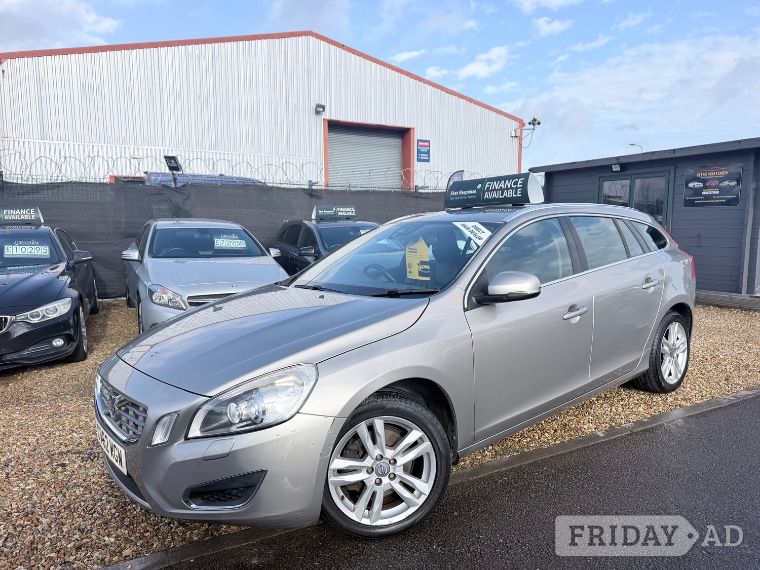 [ berth ]Volvo V60