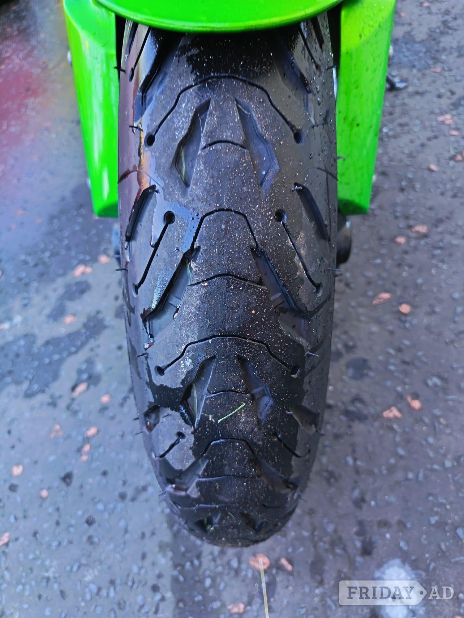 Kawasaki Z1000 SX 2015 - Motorbikes, Scooters & Quads