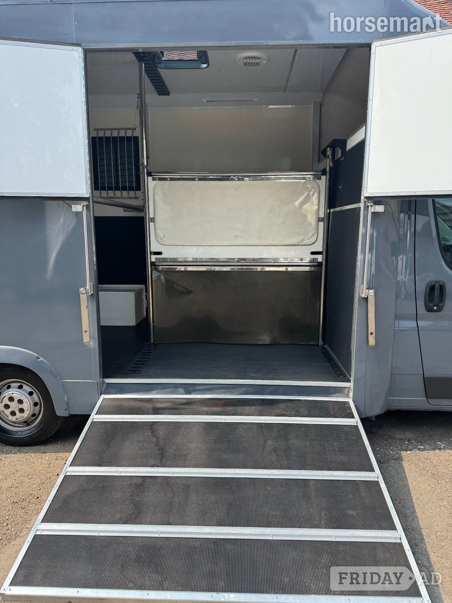 Other  Peugeot Horsebox - Trailers & Horseboxes in Rudgwick