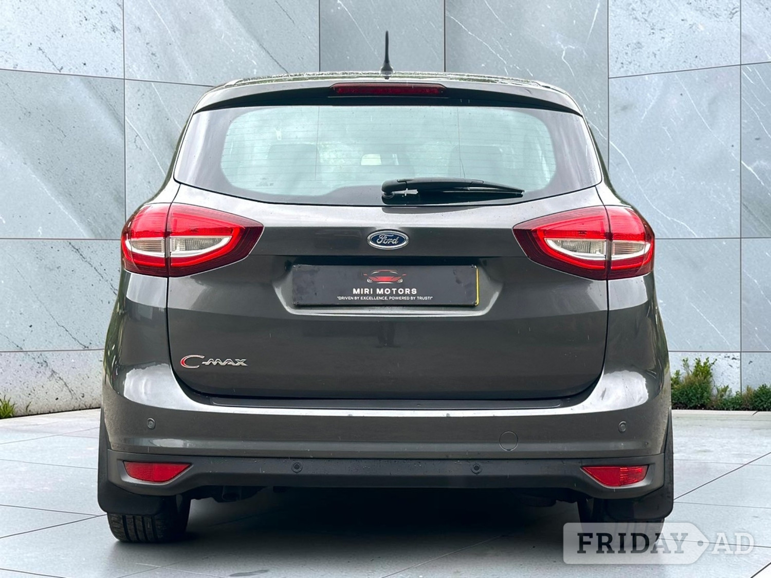 Ford C-MAX 2017 - Cars in Edinburgh