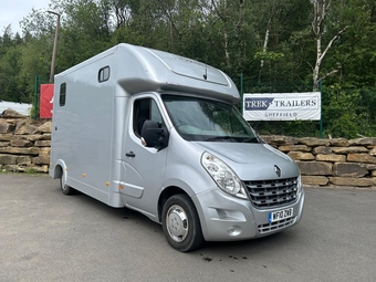 Hamer Horsebox Conversions  Renault Horsebox