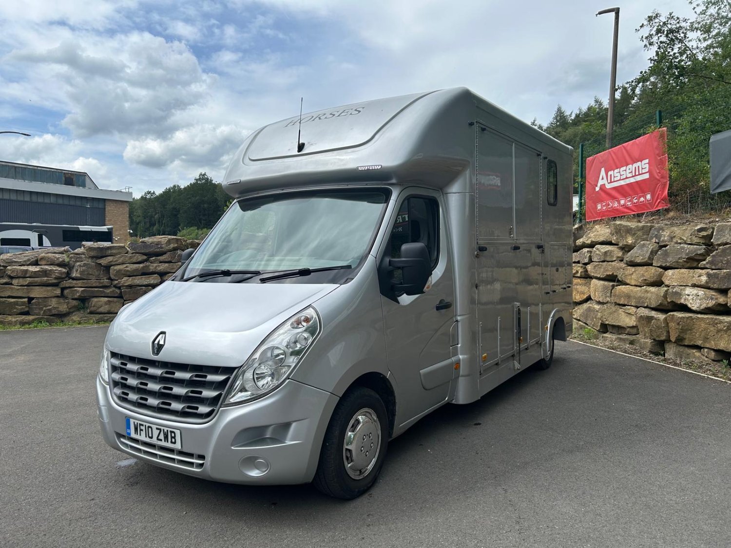Hamer Horsebox Conversions  Sheffield