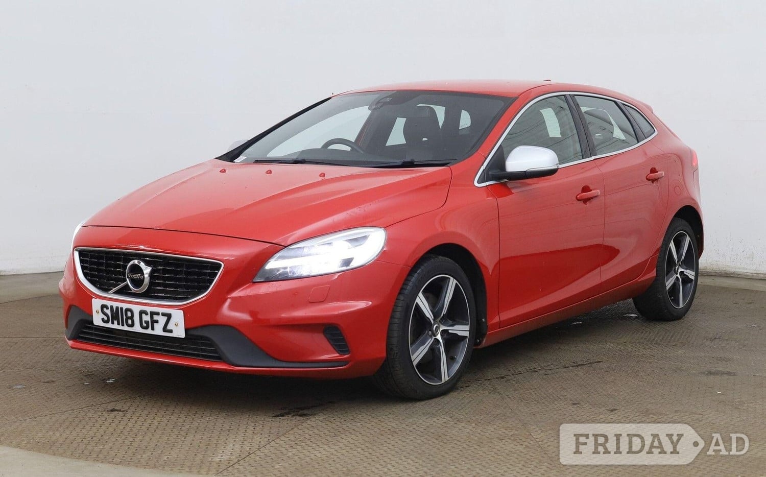 [ berth ]Volvo V40