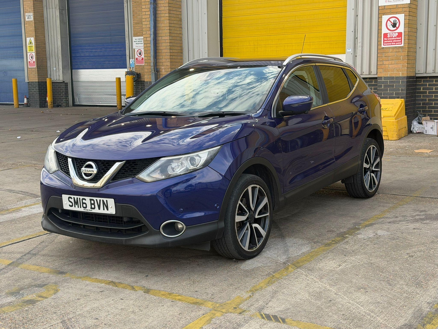 [ berth ]Nissan Qashqai