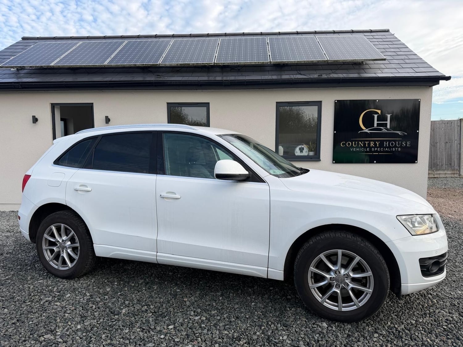 [ berth ]Audi Q5