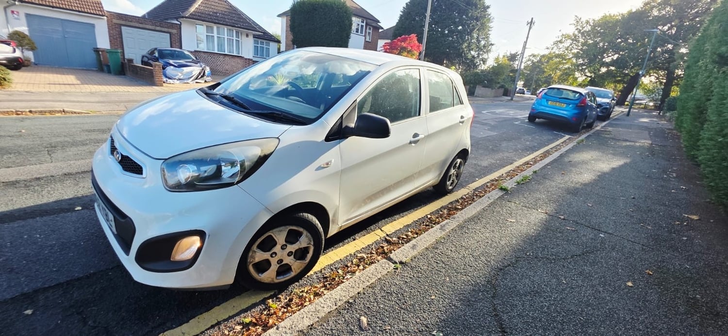 Kia Picanto 2013 - Cars