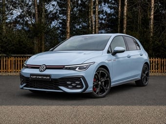 Volkswagen Golf 2025