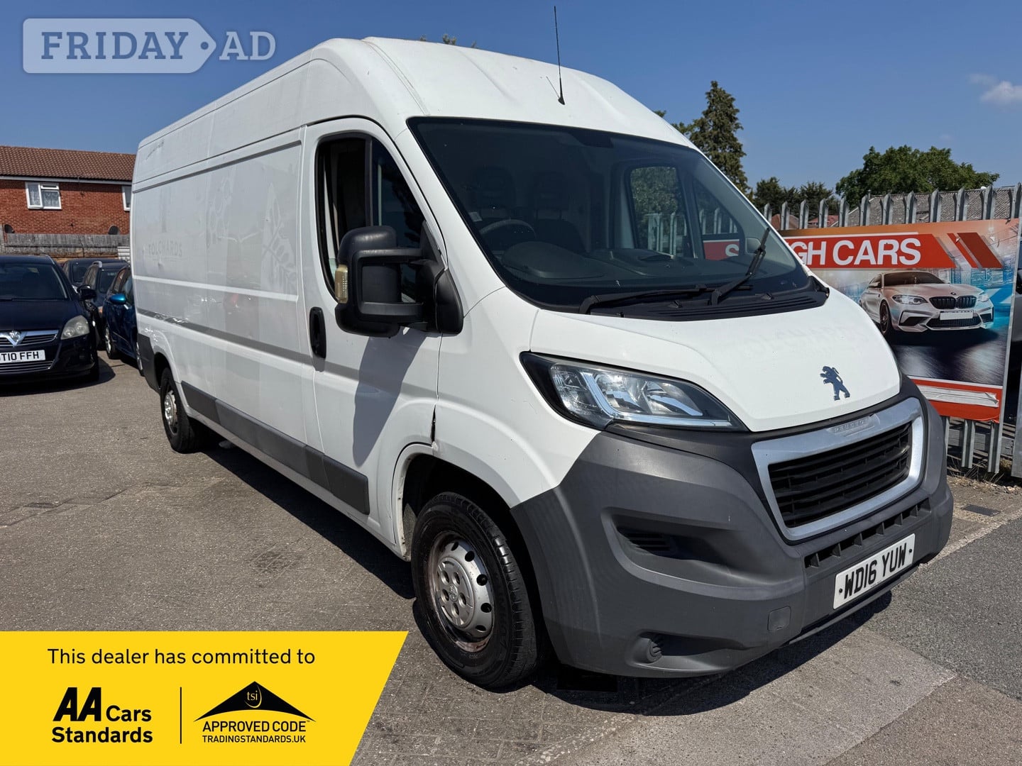 Peugeot Boxer 2016 in Slough