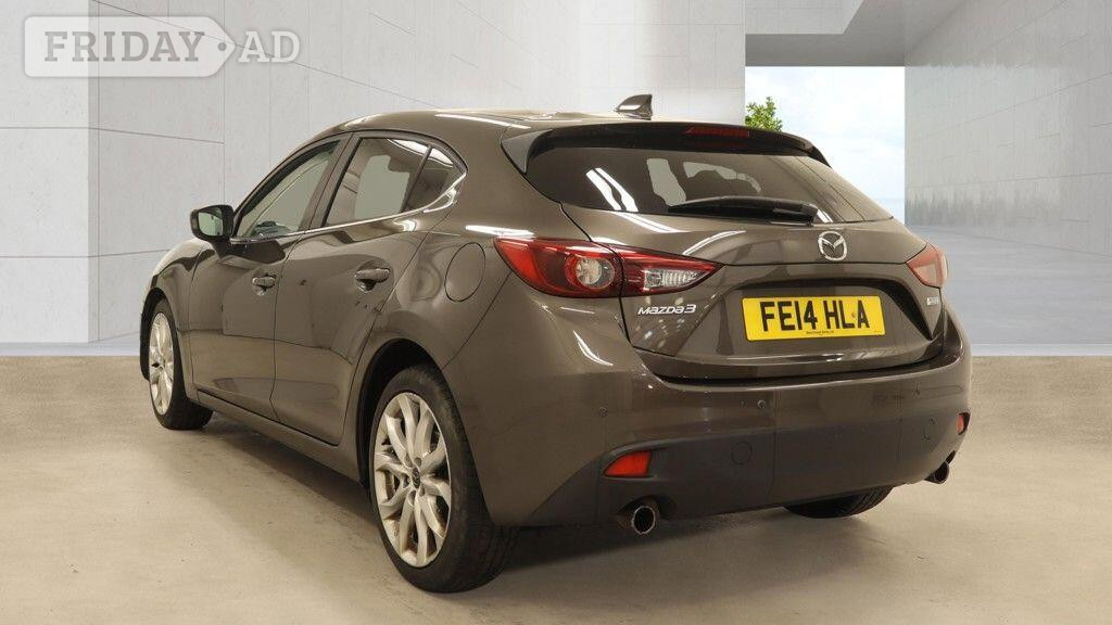 [ berth ]Mazda 3