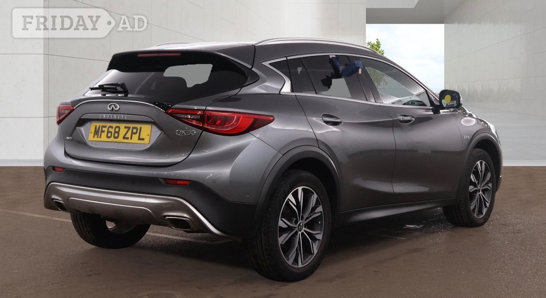 [ berth ]Infiniti QX30