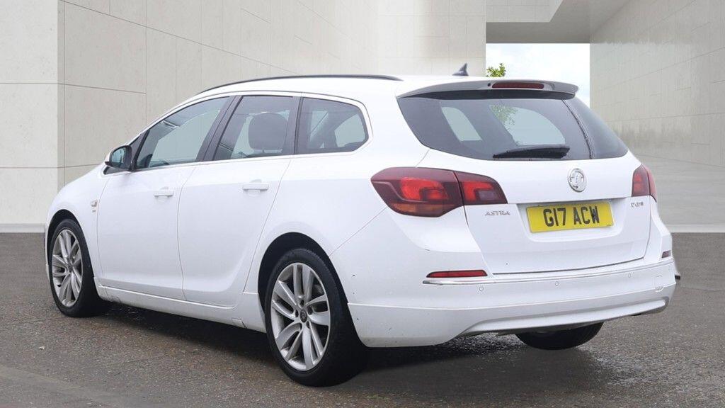 Vauxhall Astra 2014 - Cars in Winchester