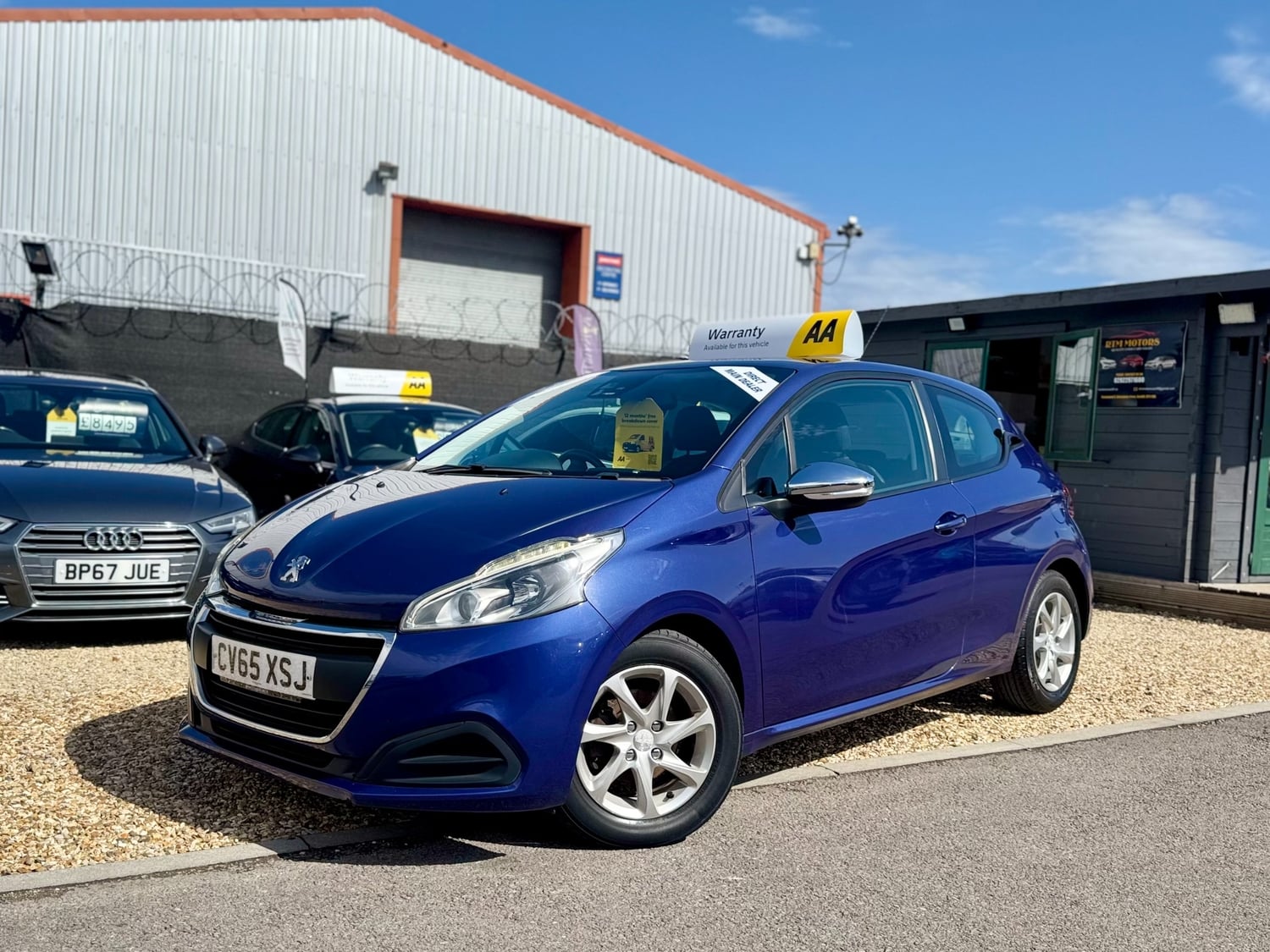 [ berth ]Peugeot 208