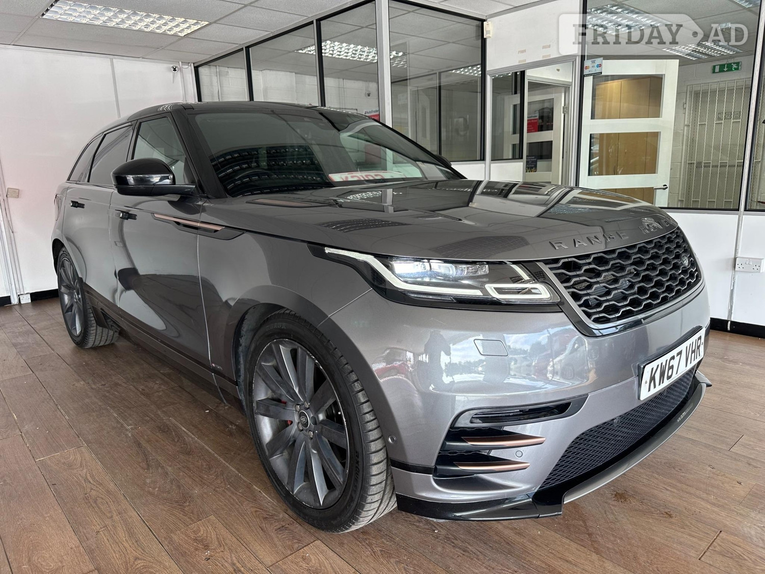 Land Rover Range Rover Velar 2017 in Sandhurst