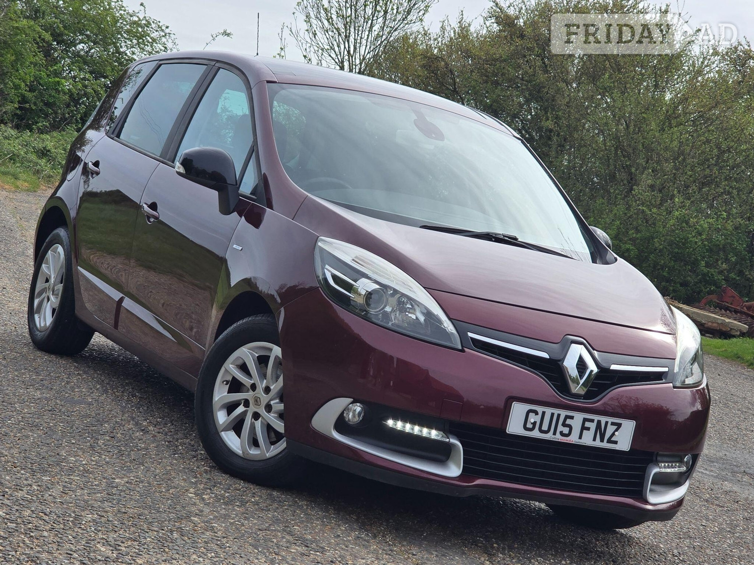 Renault Scenic 2015 in Ongar