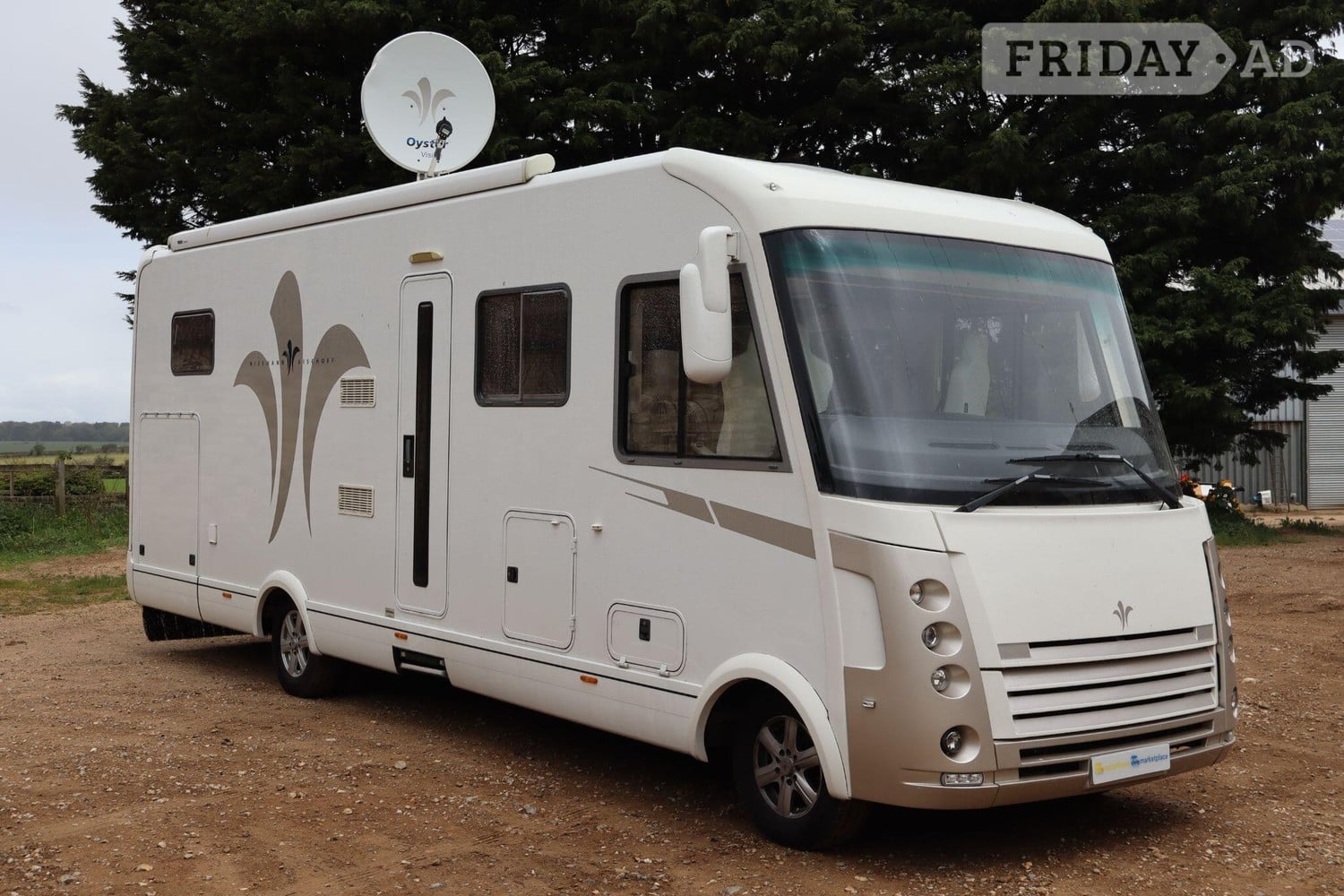 Niesmann + Bischoff Flair 800i with Self Levelling & Air Suspension 2014 for sale in Shebbear