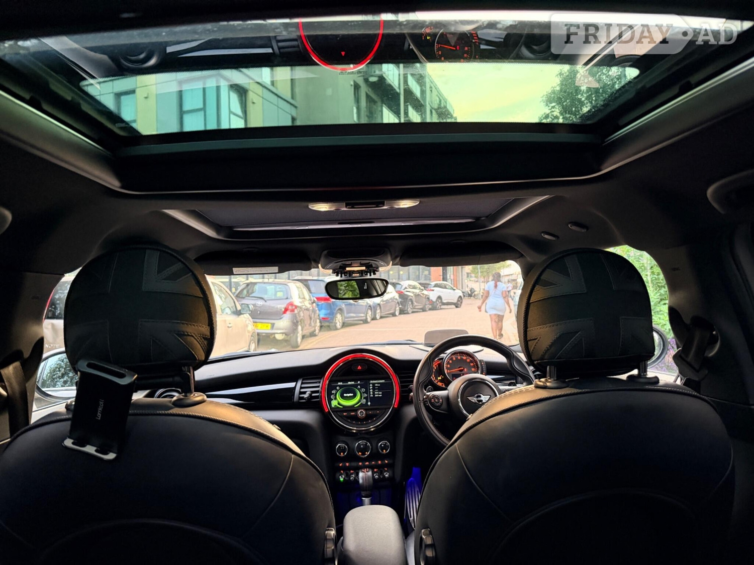 Mini Hatch 2017 - Cars in Wembley