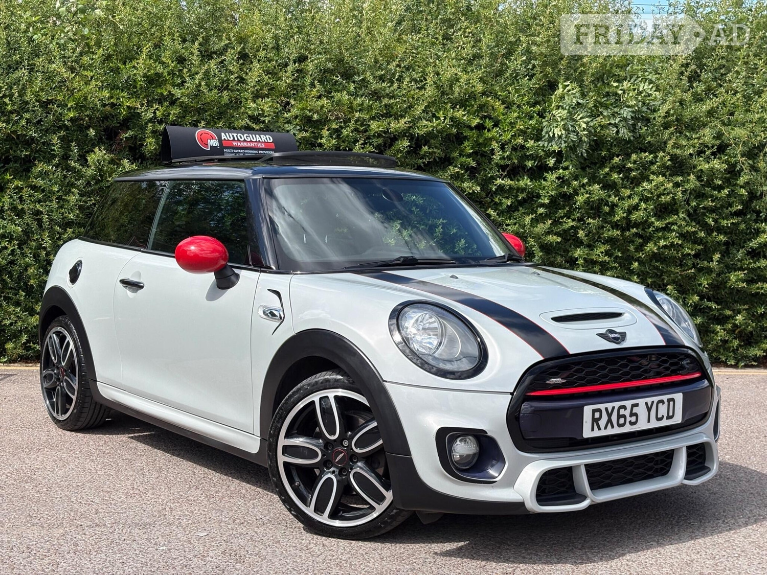 Mini Hatch 2015 in Swindon