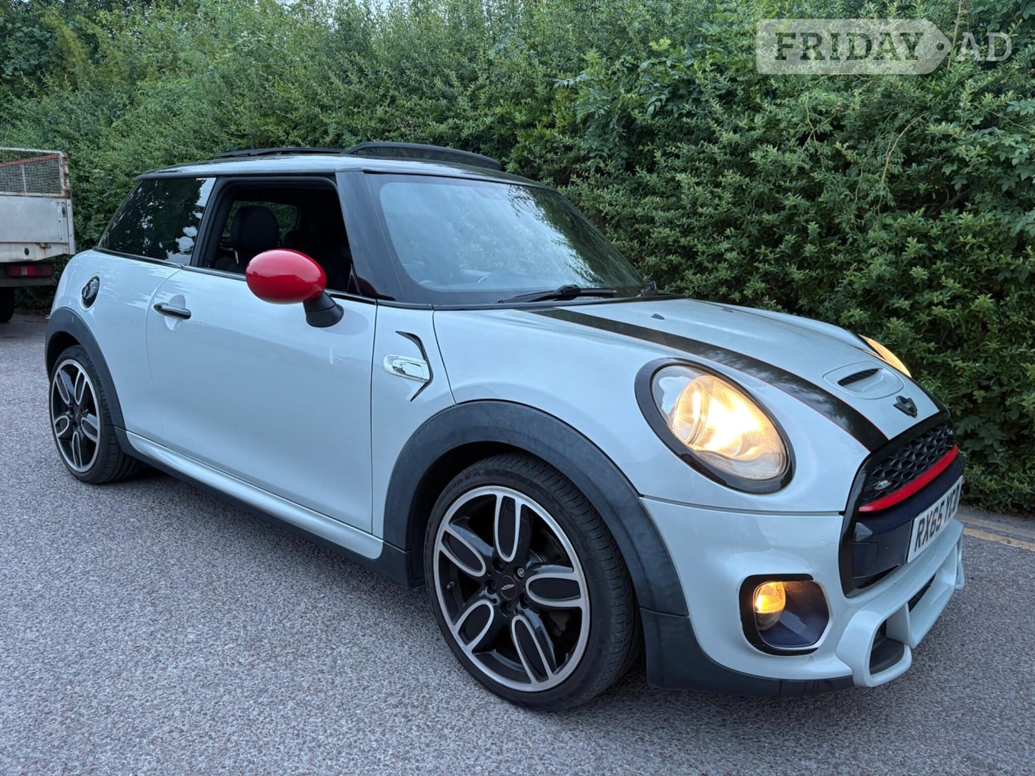 [ berth ]Mini Hatch