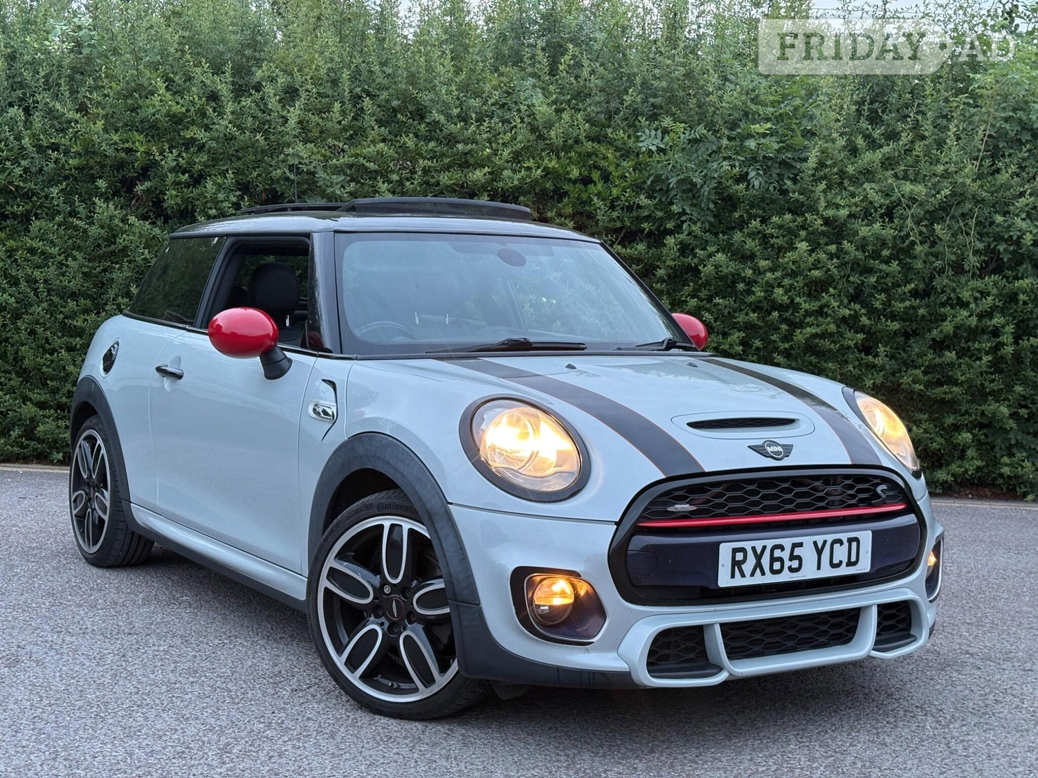 Mini Hatch 2015 - Cars