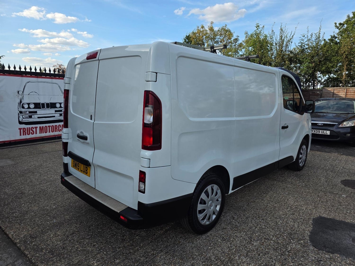 [ berth ]Renault Trafic