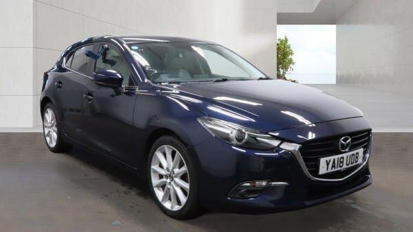Mazda 3 2018 in Hillingdon