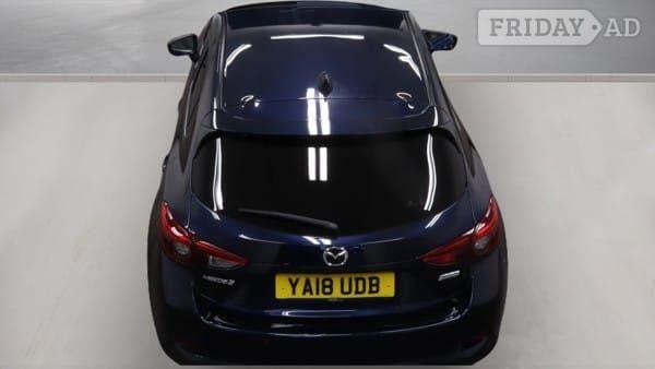 Mazda 3 2018 - Cars in Hillingdon
