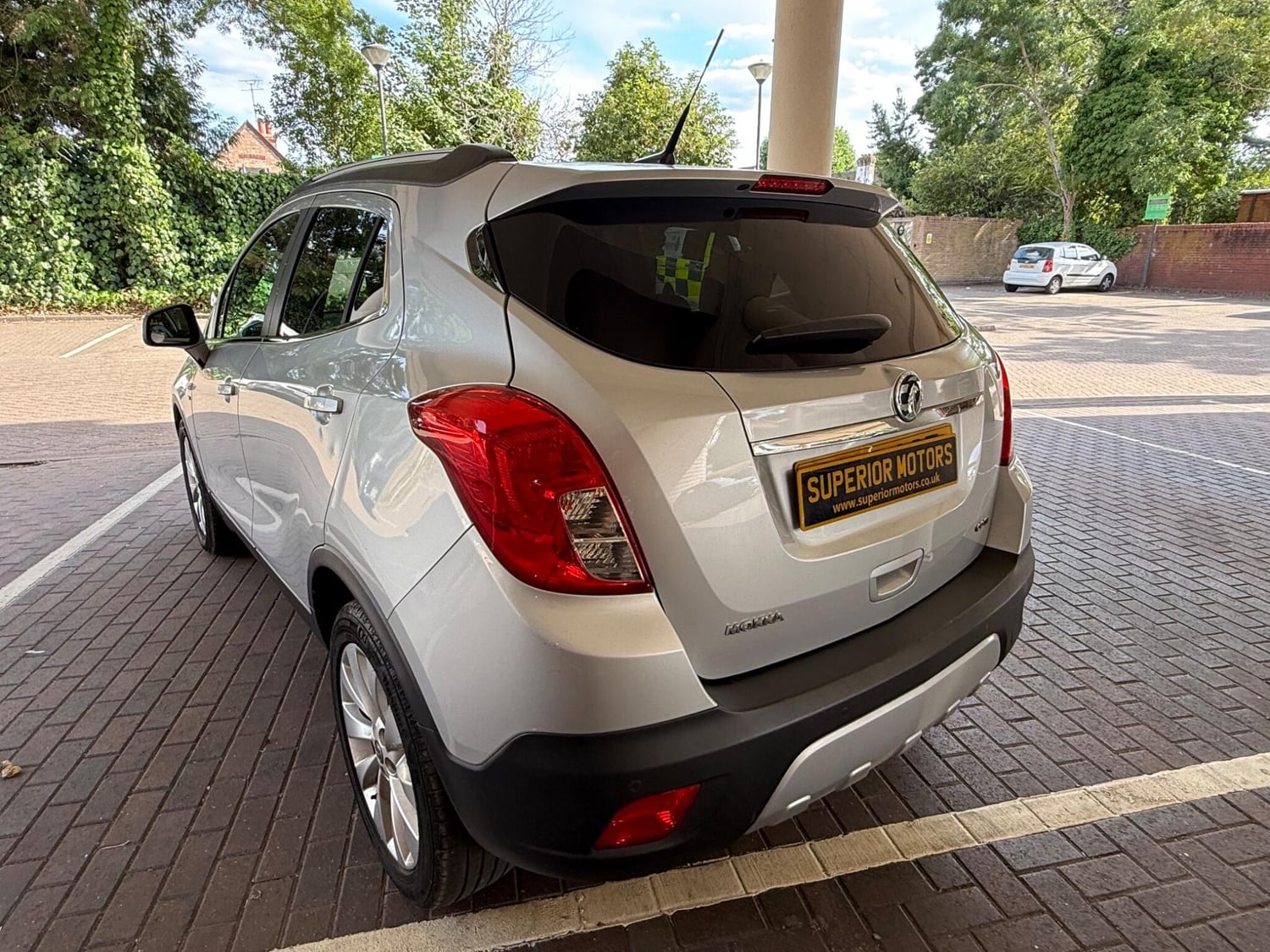 Vauxhall Mokka 2016 - Cars in Staines