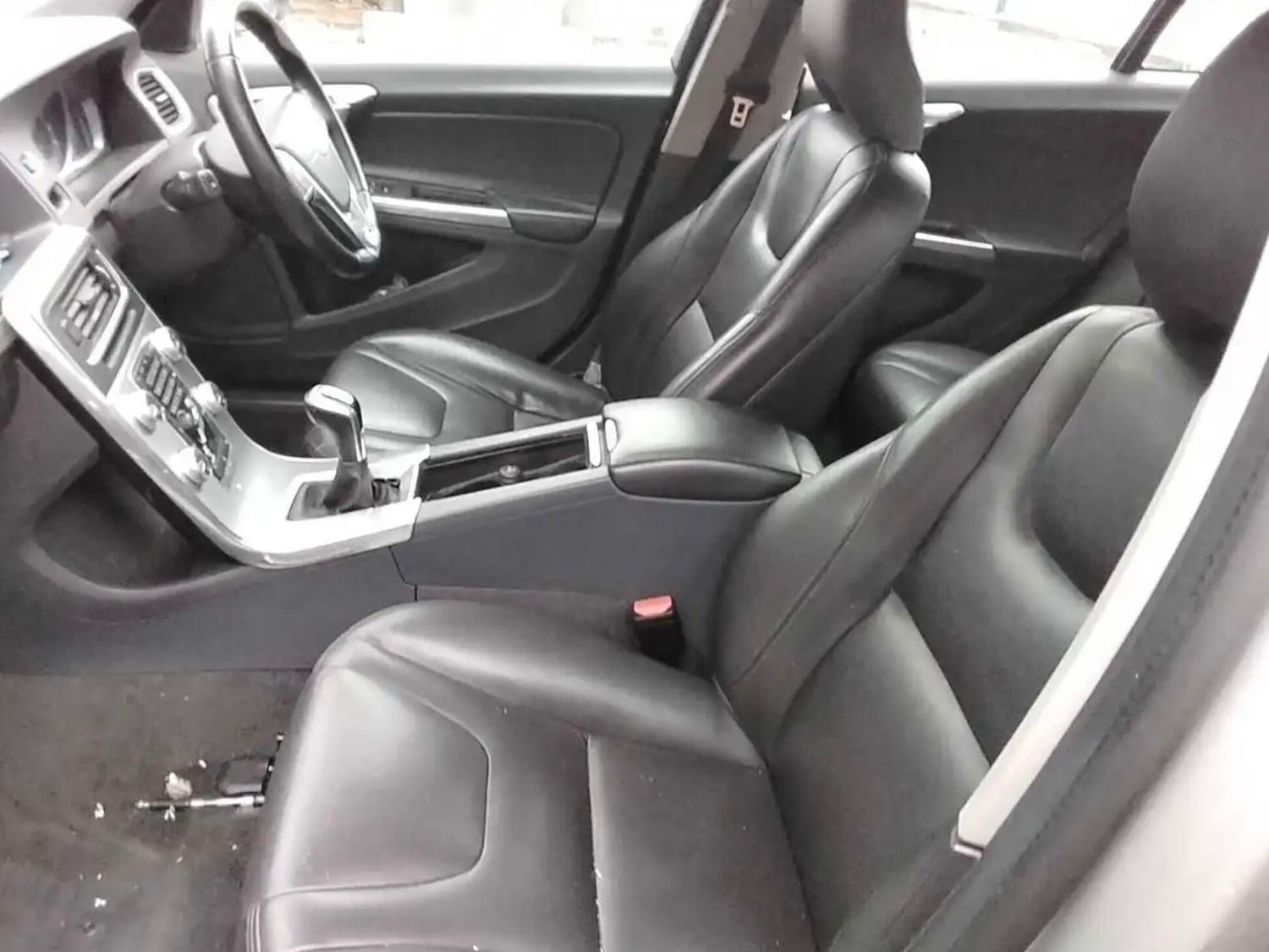 Volvo V60 2016 - Cars in West Bromwich