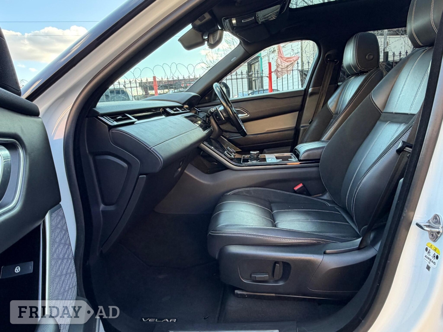 Land Rover Range Rover Velar 2018 - Cars