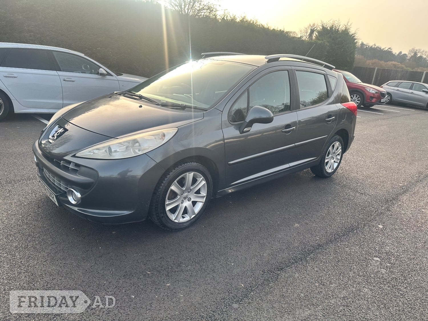 Peugeot 207 SW 2008 - Cars in Slough