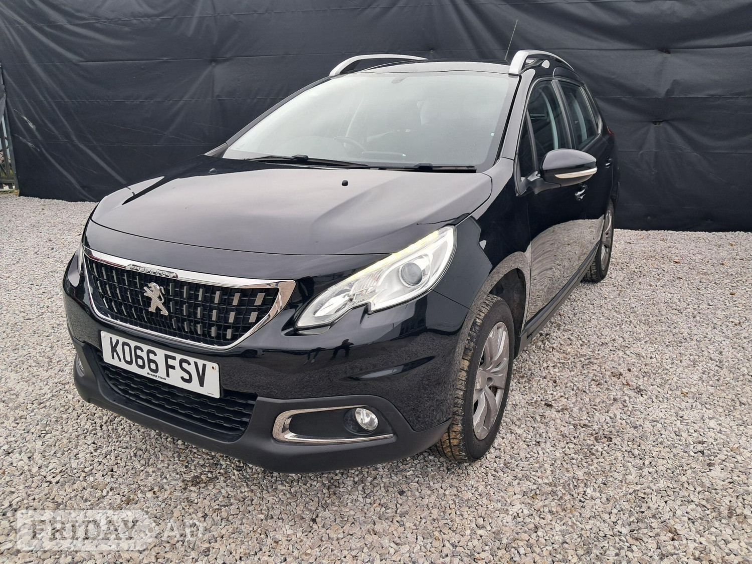 [ berth ]Peugeot 2008