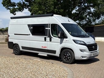 Sunlight CLIFF 600 AV 2021 for sale