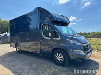 Bloomfields Professional Fiat Horsebox