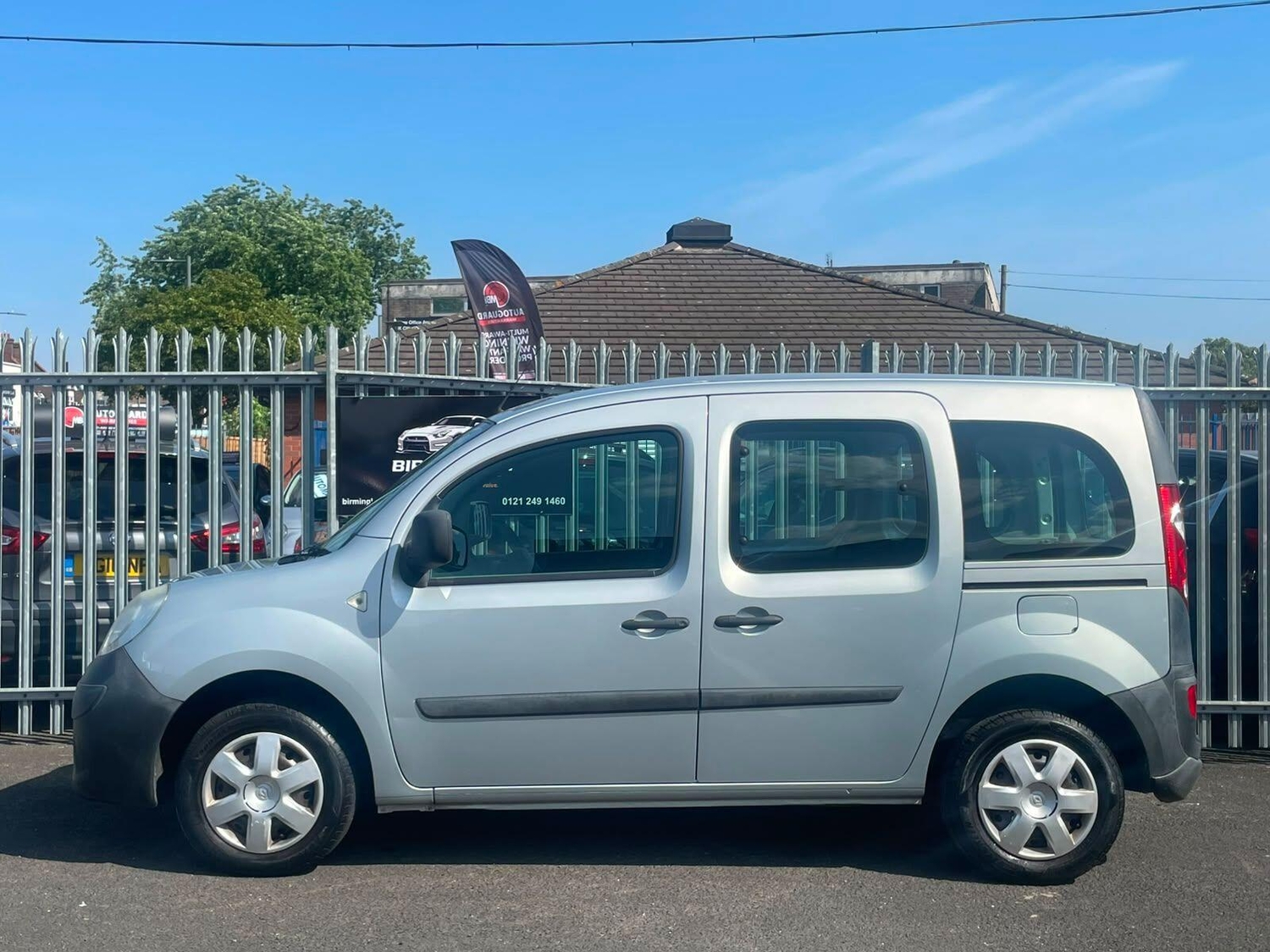 Renault Kangoo 2010 - Cars in Birmingham