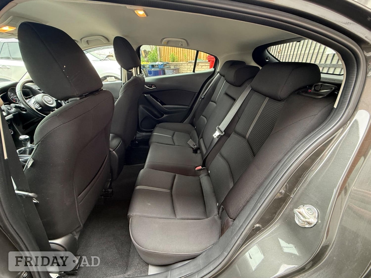 Mazda 3 2018 - Cars