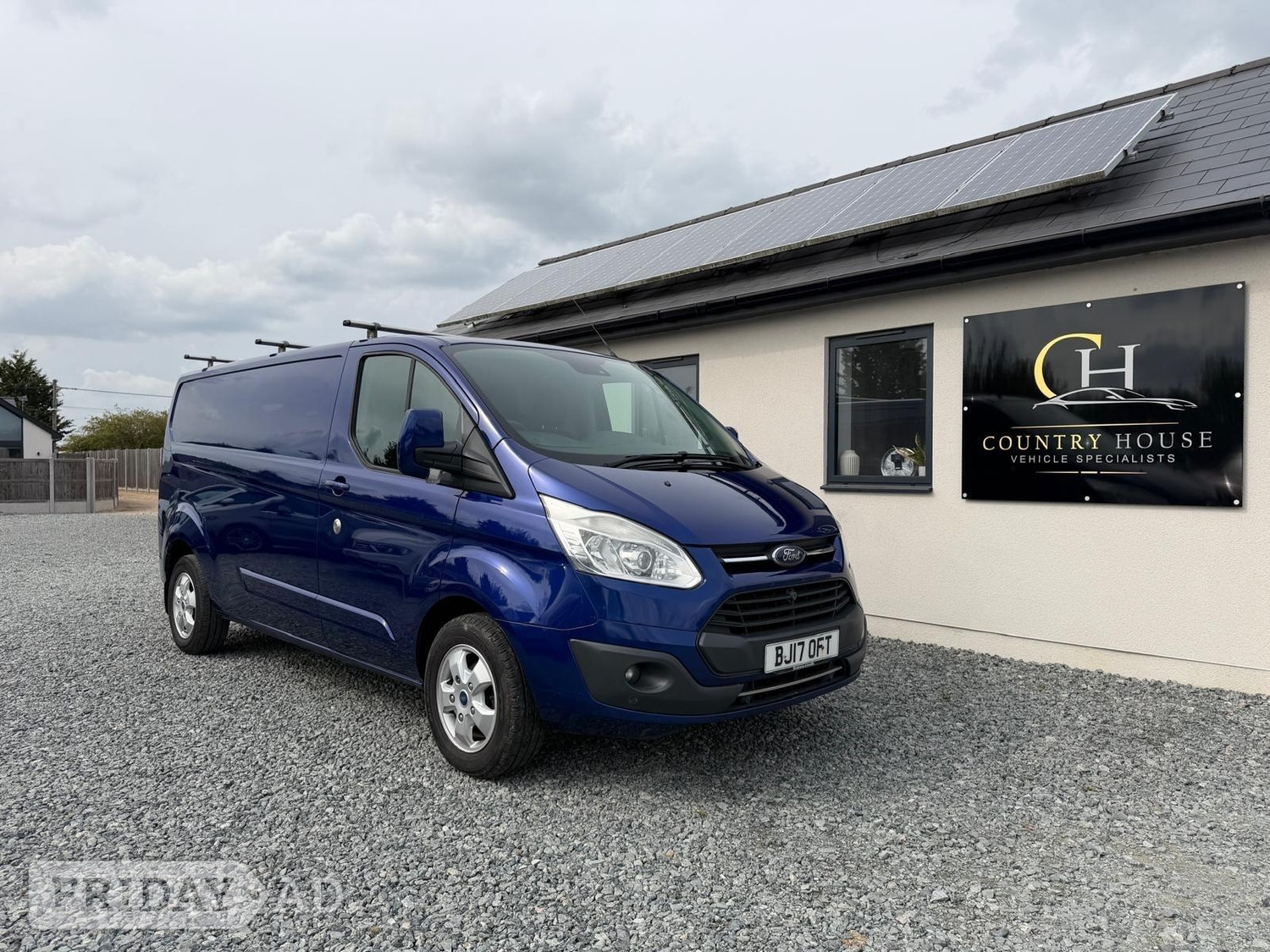 Ford Transit Custom 2017 - Vans & Commercial Vehicles in Sittingbourne