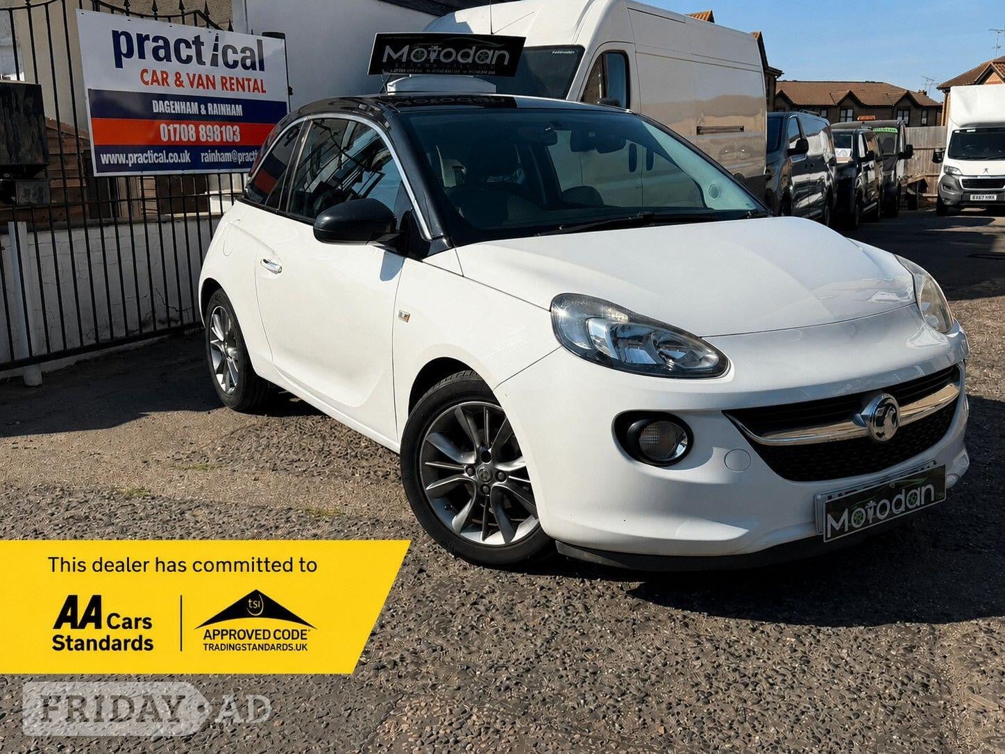 Vauxhall Adam 2015 in Rainham