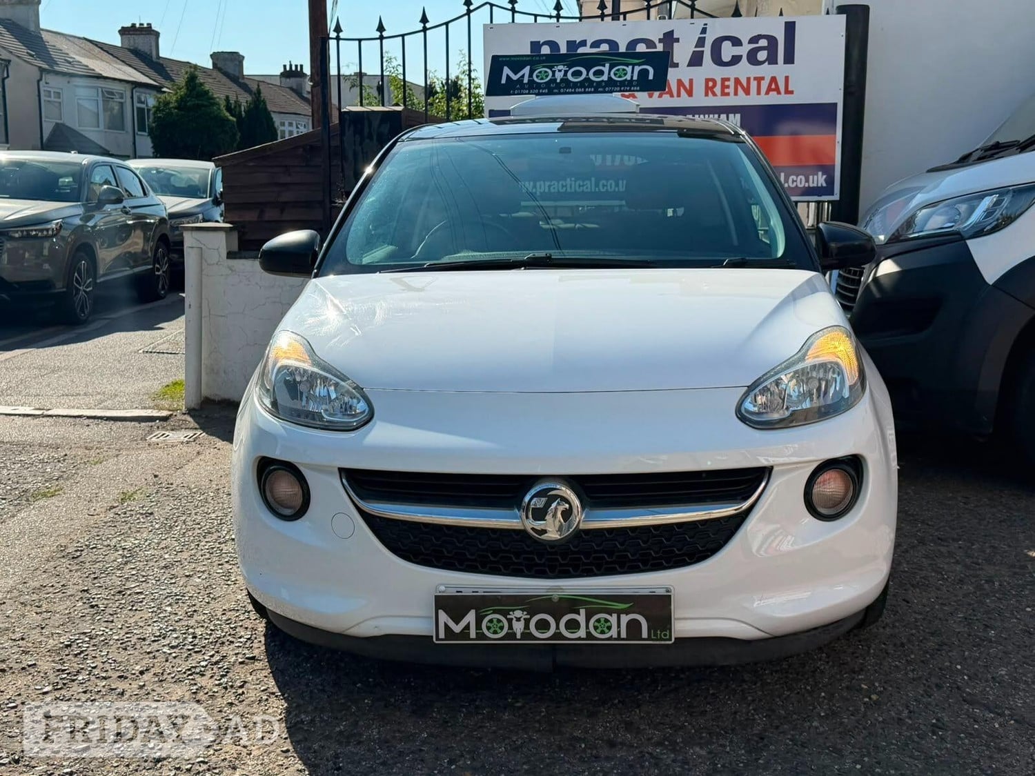 [ berth ]Vauxhall Adam