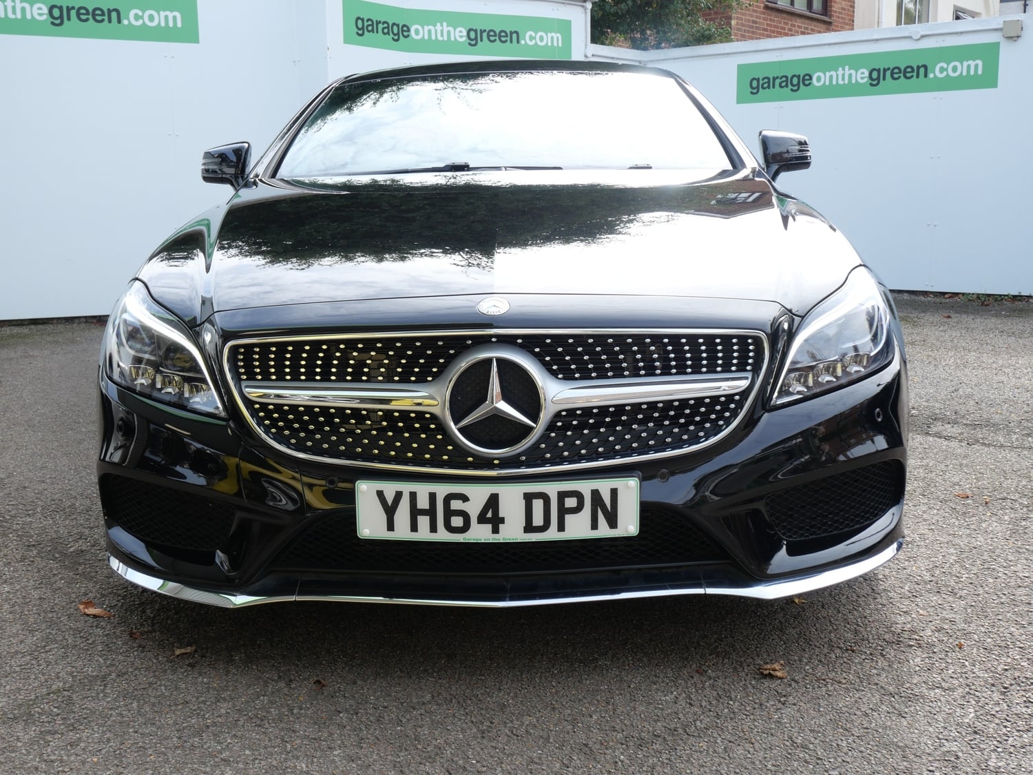 [ berth ]Mercedes-Benz CLS Class
