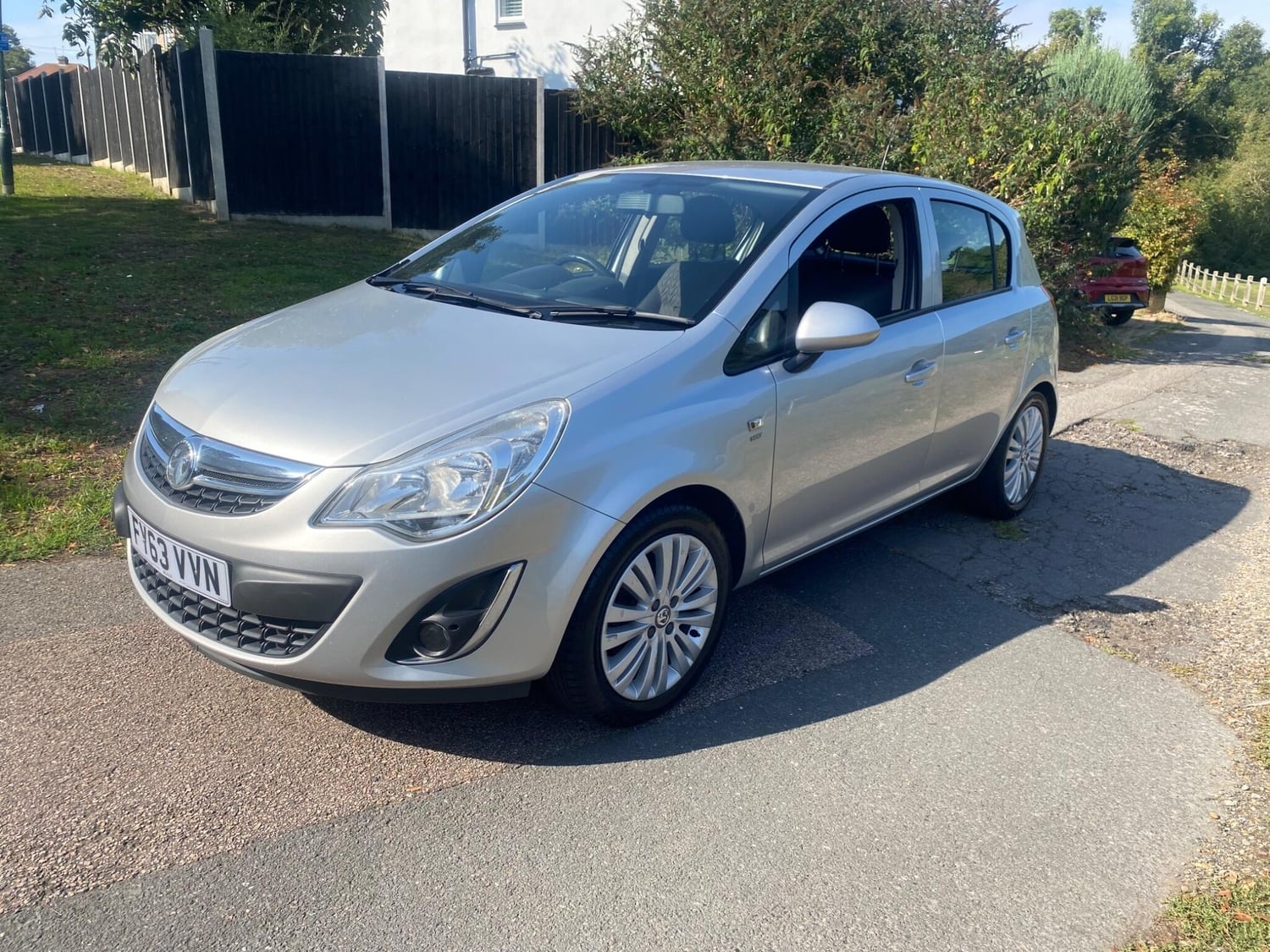 [ berth ]Vauxhall Corsa