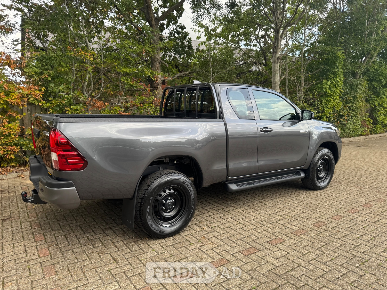 [ berth ]Toyota Hilux