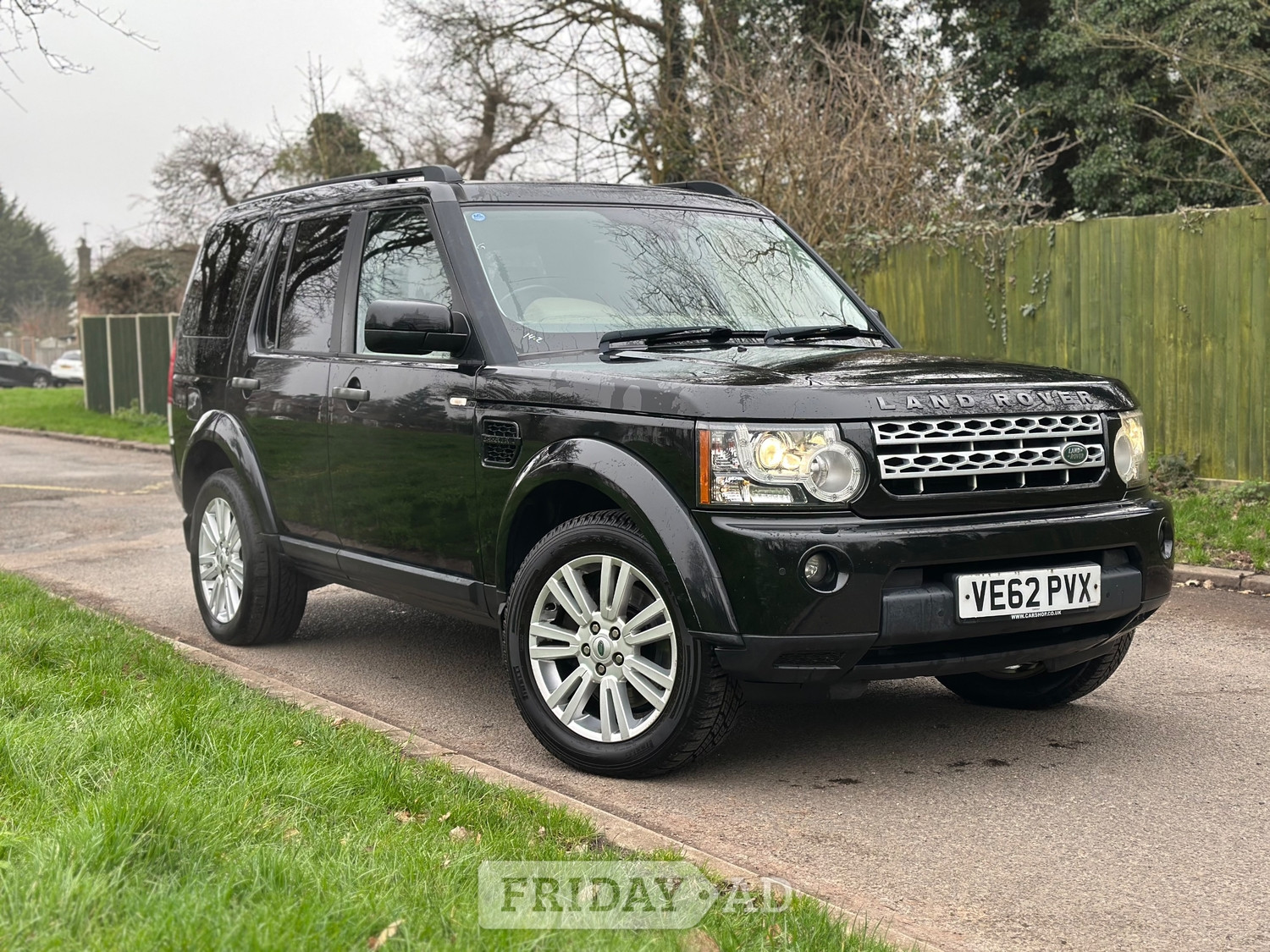 Land Rover Discovery 4 2012 in Hemel Hempstead