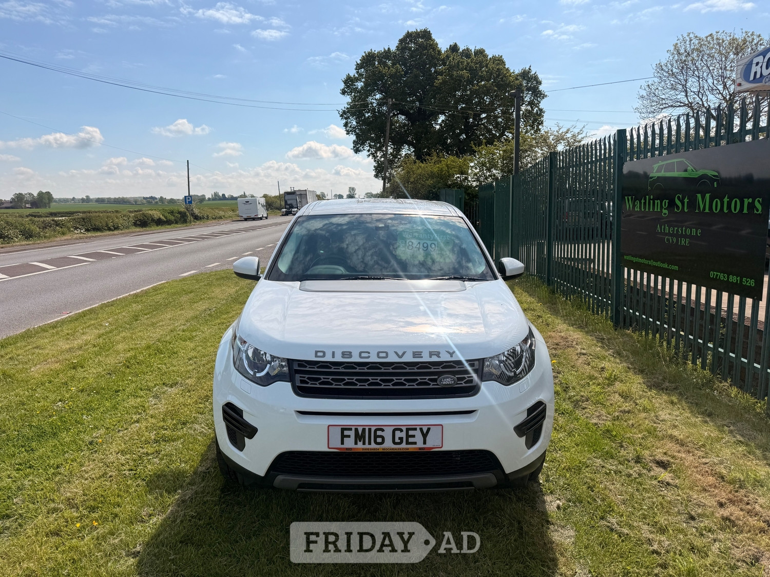 [ berth ]Land Rover Discovery Sport